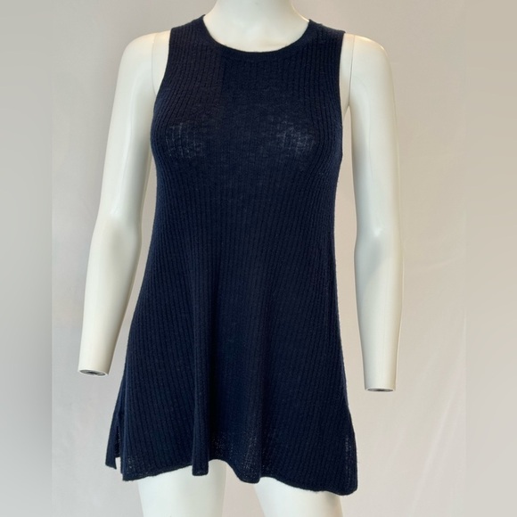 Saks 5th Avenue 100% Cashmere sleeveless sweater Size XS Navy Blue - Picture 1 of 8